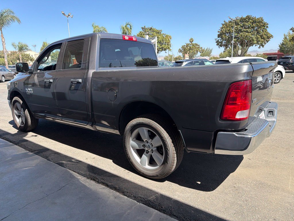 Used 2024 RAM 1500 Classic SLT AWD/4WD image 4