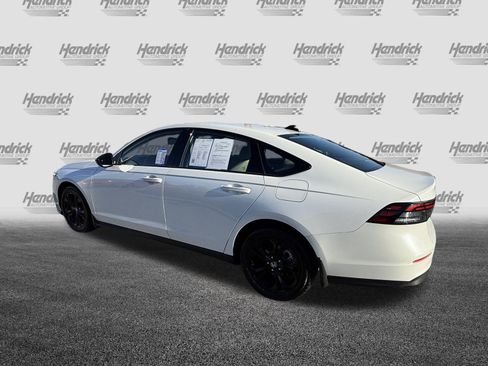 Used 2025 Honda Accord SE image 8