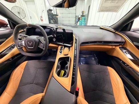 Used 2023 Chevrolet Corvette Stingray Premium Cpe w/ Stealth Interior Trim Package RWD image 21