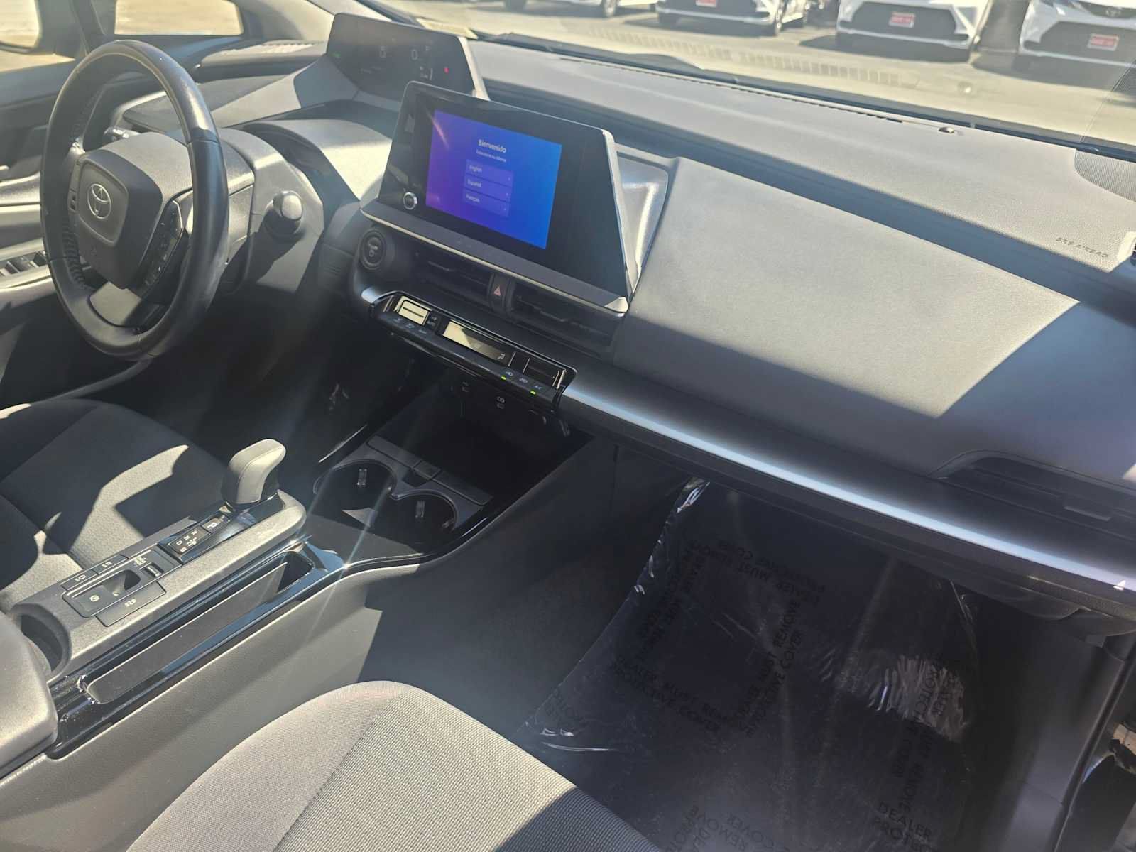 Used 2023 Toyota Prius LE FWD image 11