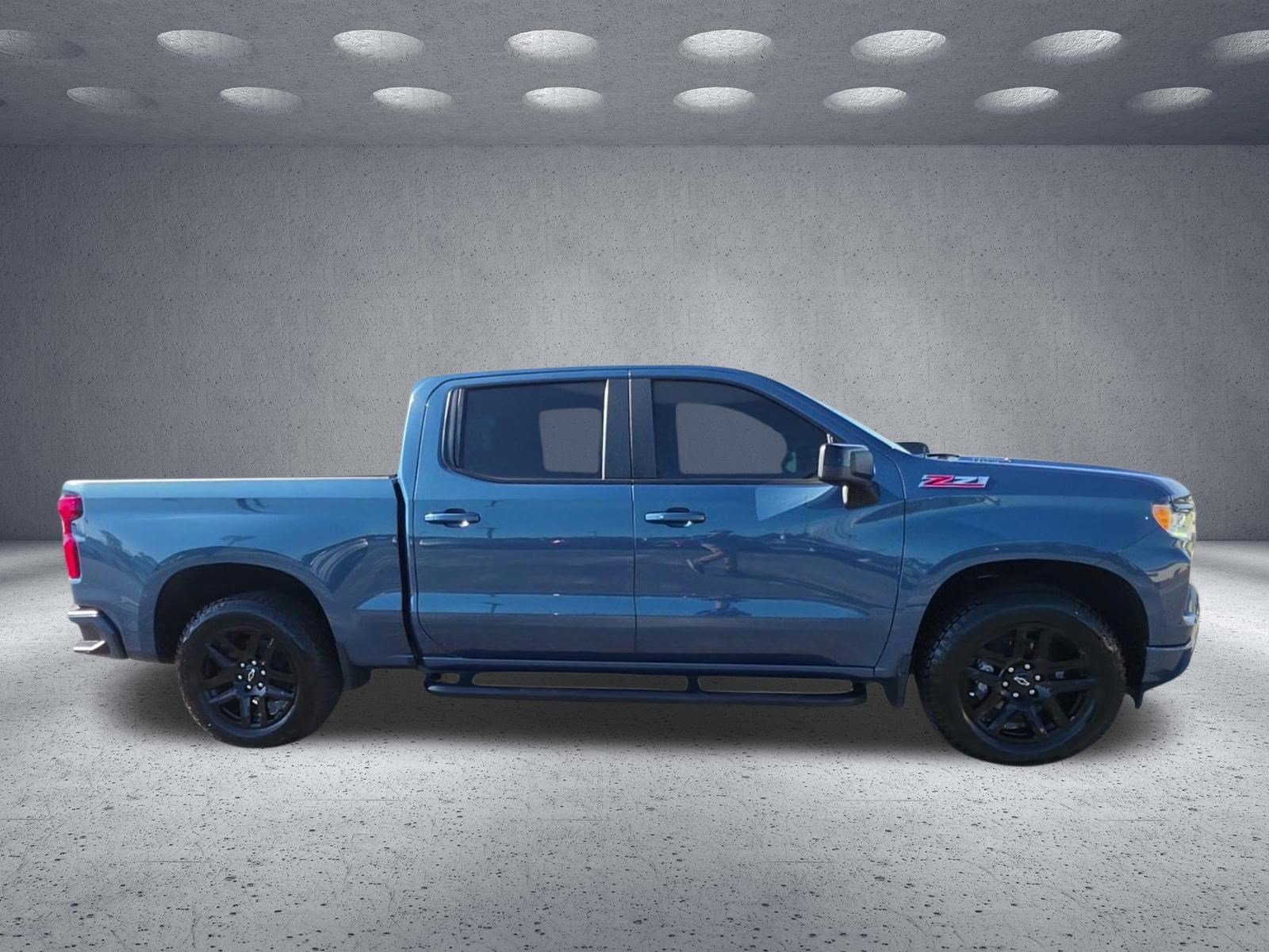 Used 2024 Chevrolet Silverado 1500 RST AWD/4WD image 7