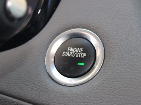 Used 2022 Cadillac XT5 Premium Luxury image 28