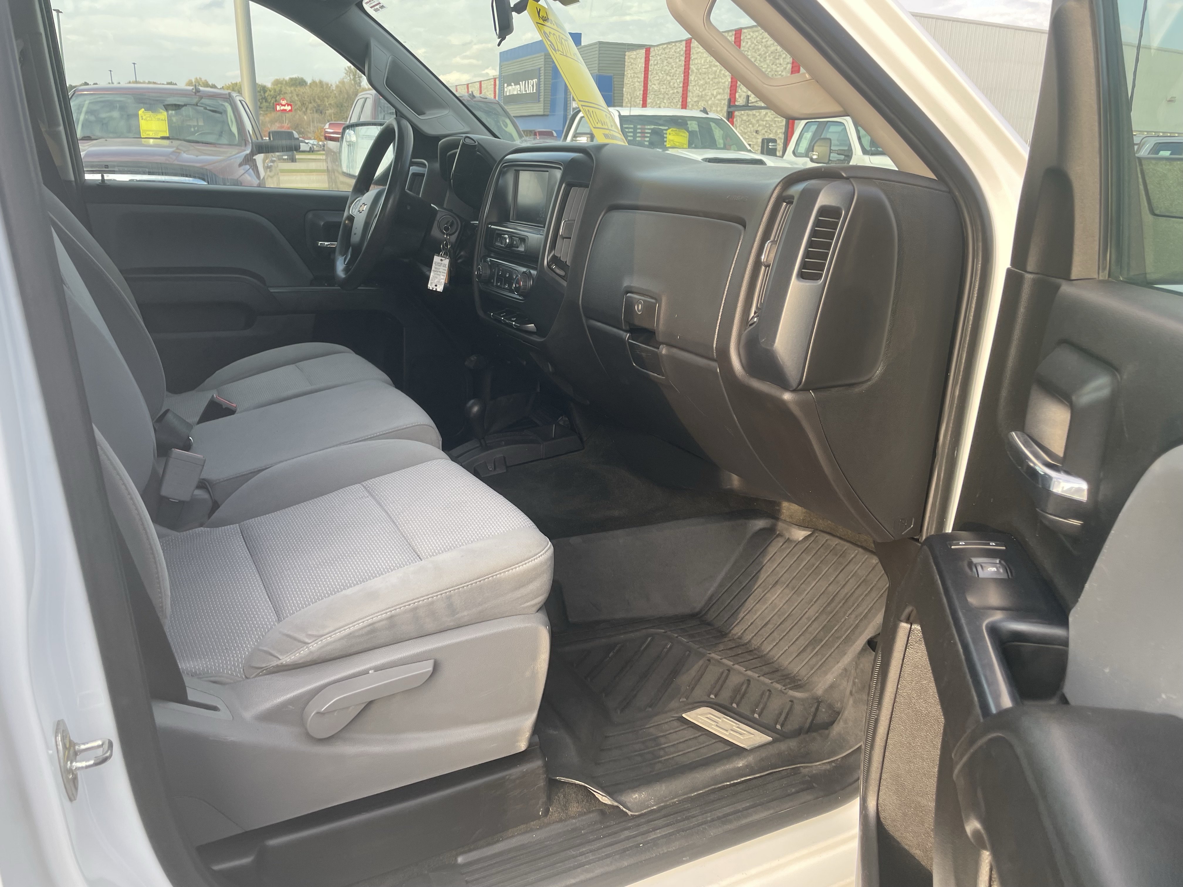 Used 2019 Chevrolet Silverado 2500 W/T w/ WT Convenience Package AWD/4WD image 26
