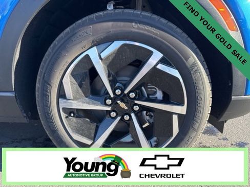 New 2026 Chevrolet Equinox EV LT image 9