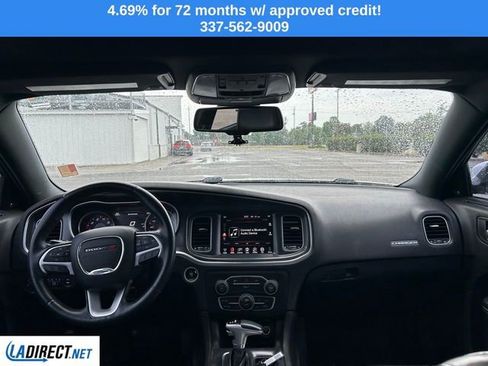 Used 2015 Dodge Charger SXT w/ Plus Group RWD image 9