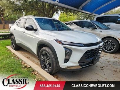 Used 2025 Chevrolet Trax ACTIV w/ Sunroof Package