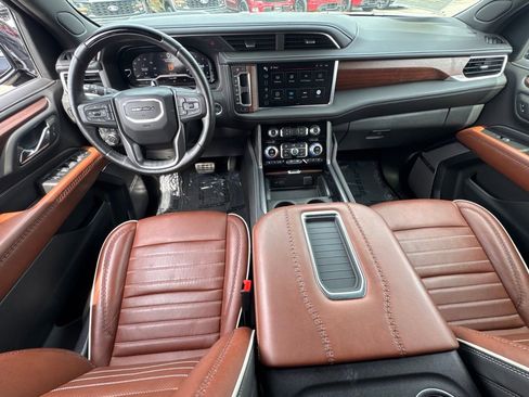 Used 2024 GMC Yukon Denali Ultimate image 28