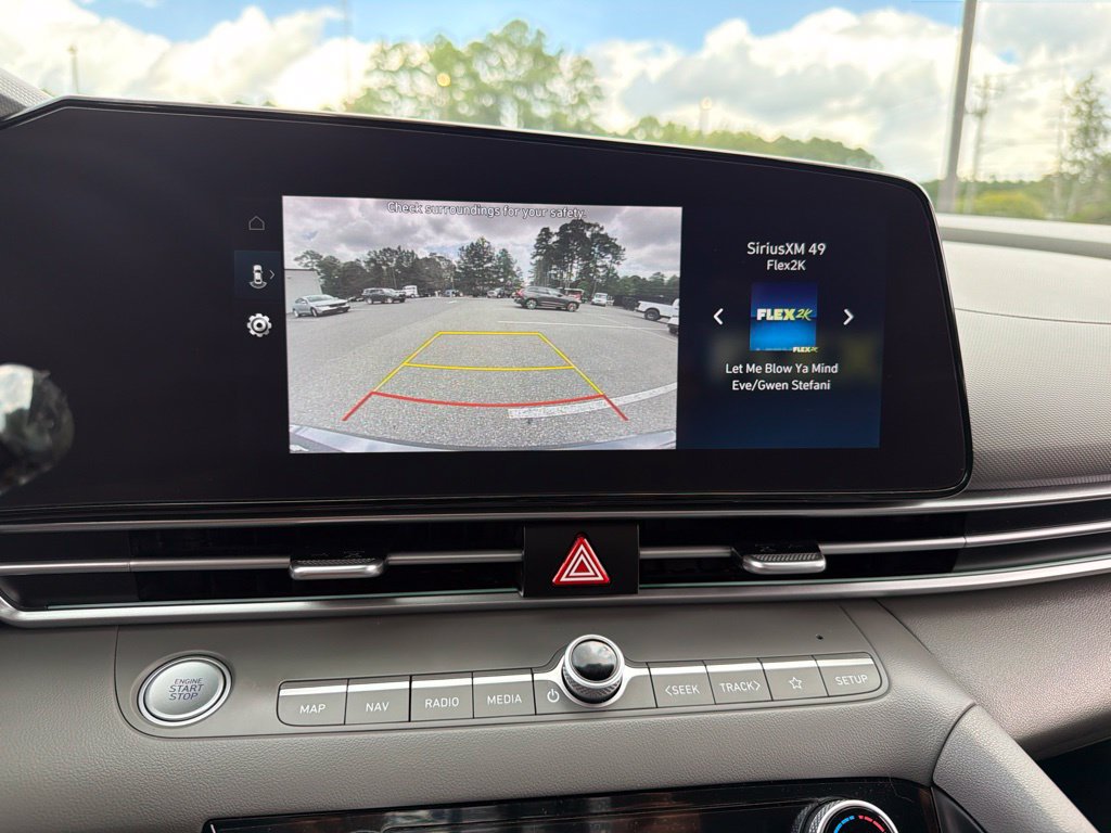 Certified 2024 Hyundai Elantra SEL FWD image 16