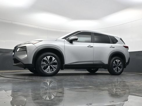 Used 2023 Nissan Rogue SV FWD image 49