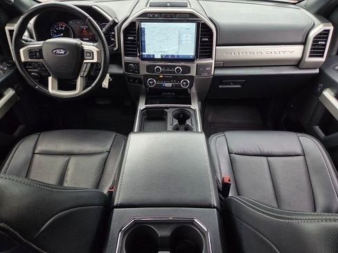 Used 2022 Ford F250 Lariat w/ Black Appearance Package AWD/4WD image 20