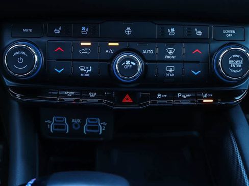 Used 2022 Dodge Durango R/T AWD/4WD image 13