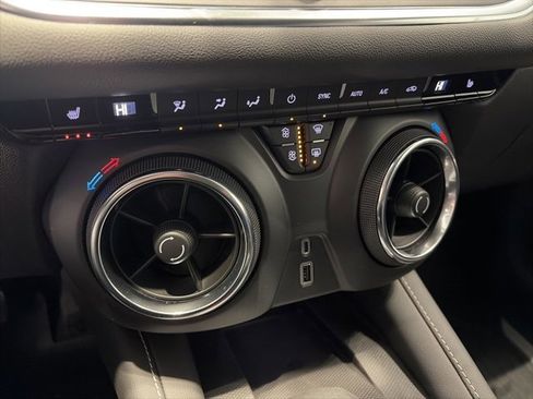 New 2025 Chevrolet Blazer LT w/ Convenience Package image 21