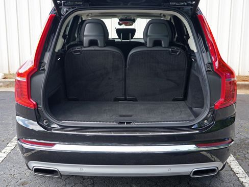 Used 2021 Volvo XC90 T8 Inscription Expression w/ Protection Package Premier AWD/4WD image 9