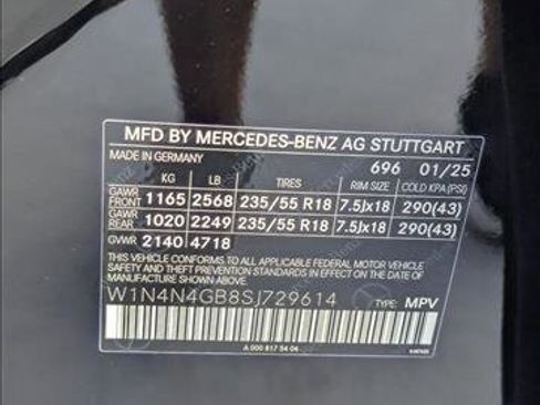 New 2025 Mercedes-Benz GLA 250 image 16