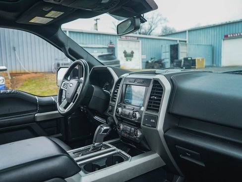 Used 2018 Ford F150 Lariat w/ Equipment Group 502A Luxury image 10