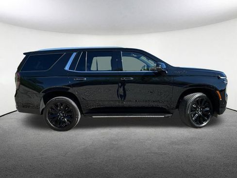 Used 2025 Chevrolet Tahoe High Country w/ Sun And Tow Package AWD/4WD image 15