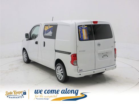 Used 2020 Nissan NV200 SV w/ Sliding Glass Door Package image 6