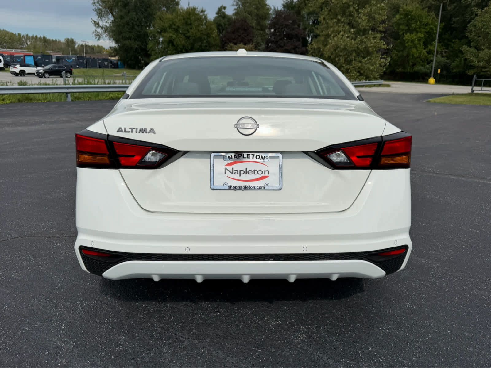 Used 2025 Nissan Altima 2.5 S FWD image 6