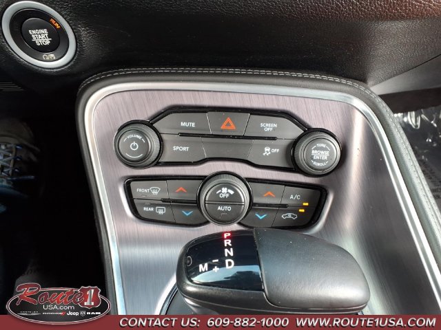 Used 2018 Dodge Challenger R/T RWD image 29
