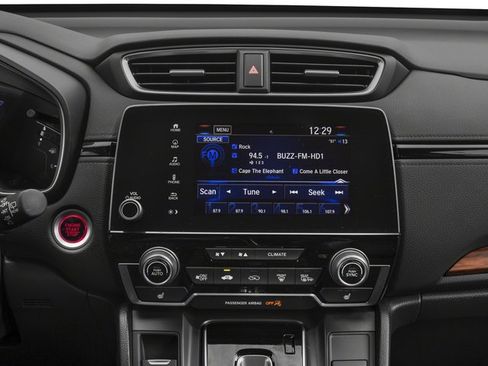 Used 2018 Honda CR-V Touring image 10