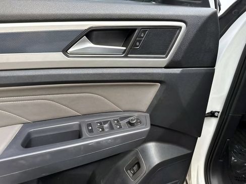 Certified 2021 Volkswagen Atlas Cross Sport SEL AWD/4WD image 20