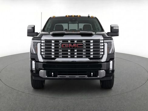 Used 2024 GMC Sierra 2500 Denali w/ Denali Reserve Package AWD/4WD image 5