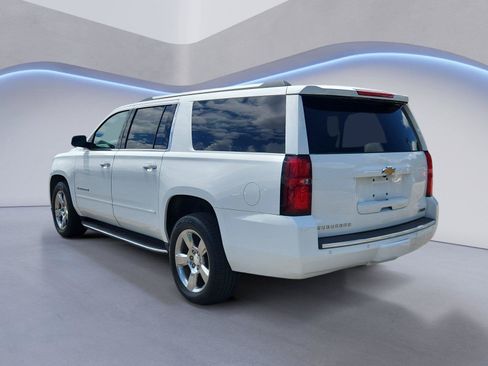 Used 2017 Chevrolet Suburban Premier AWD/4WD image 5
