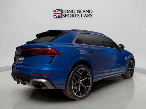 Used 2025 Audi RS Q8 performance image 4