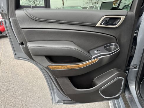 Used 2019 GMC Yukon Denali w/ Denali Ultimate Package image 32