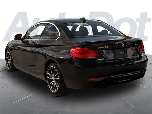 Used 2018 BMW 230i xDrive Coupe AWD/4WD image 2