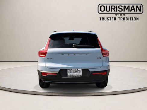 Used 2026 Volvo XC40 B5 Plus w/ Protection Package Premier AWD/4WD image 8