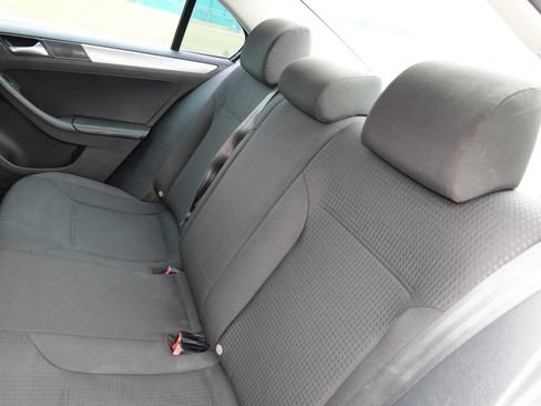Used 2016 Volkswagen Jetta SE FWD image 15