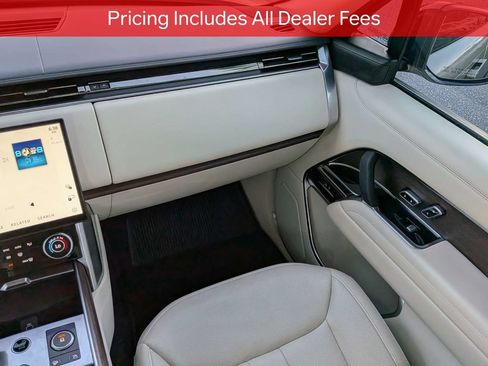 Used 2023 Land Rover Range Rover SE AWD/4WD image 17