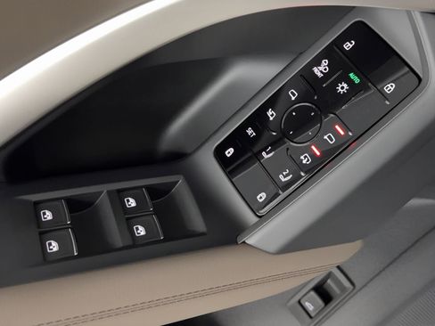 New 2026 Audi Q5 Premium Plus image 15