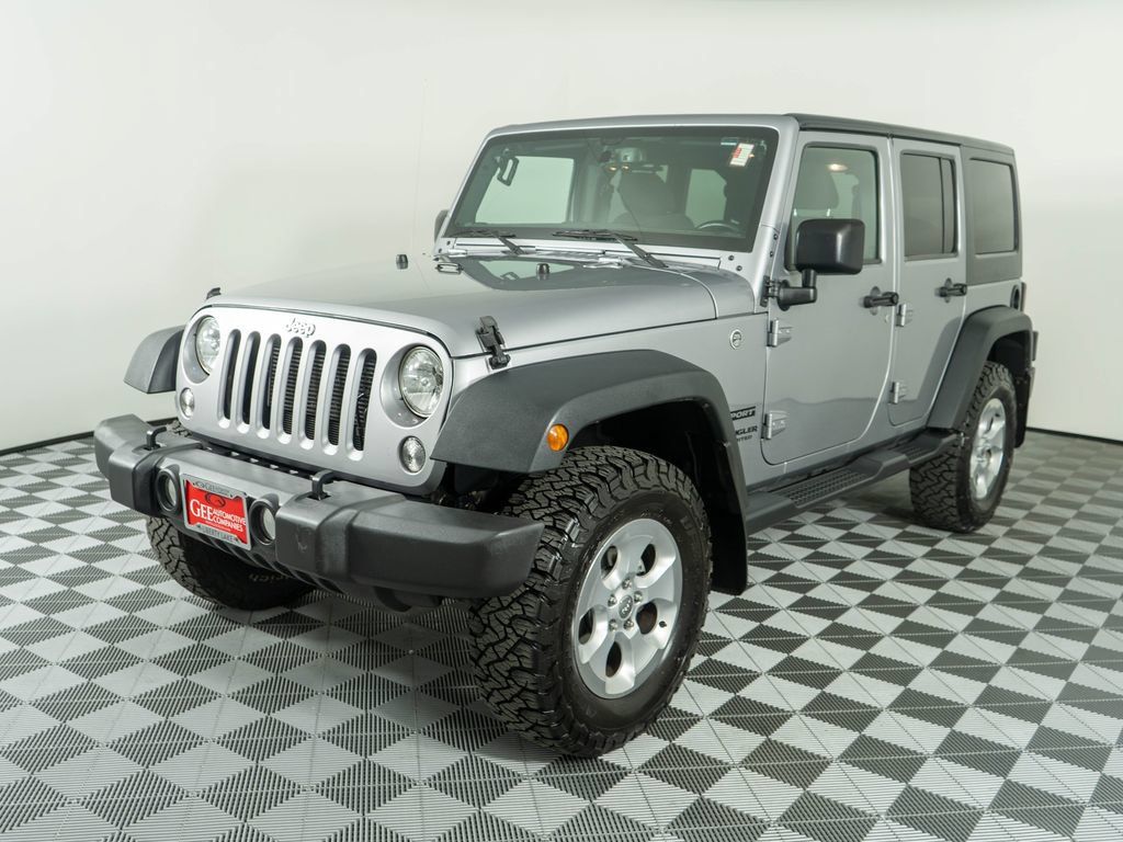 Used 2017 Jeep Wrangler Unlimited Sport w/ Quick Order Package 24S AWD/4WD image 3