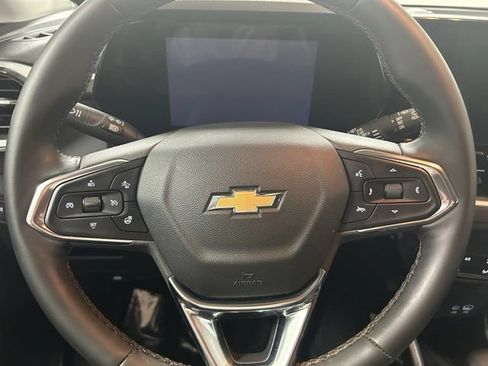 Used 2026 Chevrolet TrailBlazer LT w/ LT Cold Weather Package AWD/4WD image 18