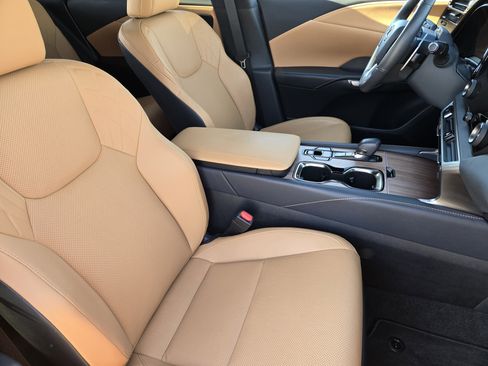 Certified 2025 Lexus RX 350 Premium Package image 22