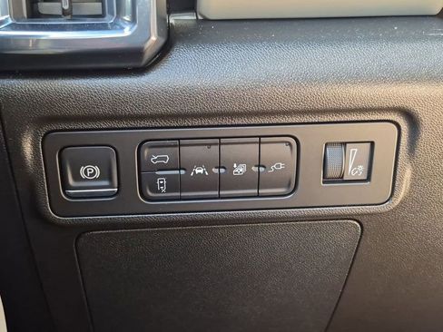 Used 2026 GMC Hummer EV SUV AWD/4WD image 10