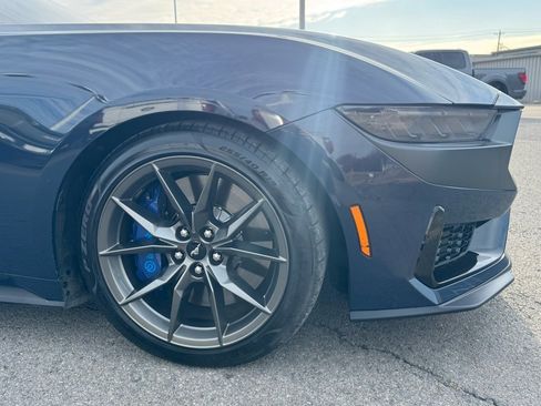 Used 2024 Ford Mustang Dark Horse image 4