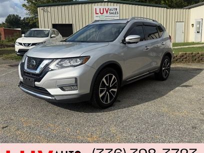 Used 2019 Nissan Rogue SL w/ Premium Package
