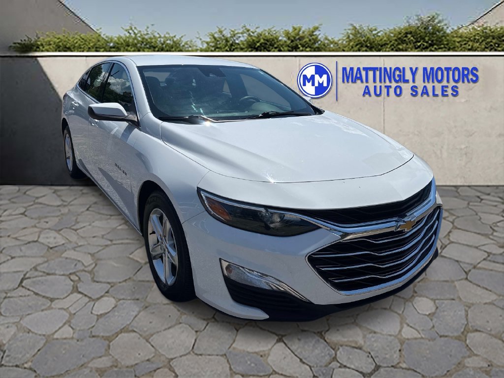 Used 2023 Chevrolet Malibu LS w/ Driver Confidence Package FWD image 1