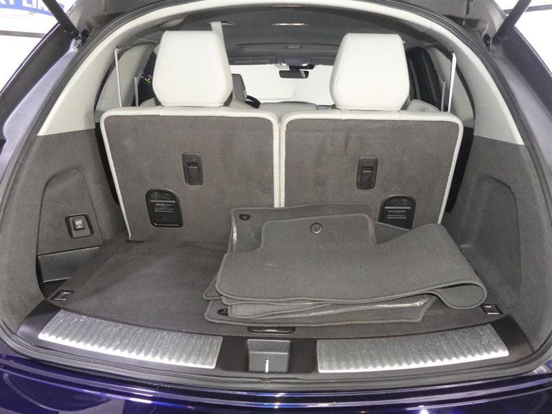 Used 2017 Acura MDX w/ Technology Package AWD/4WD image 9