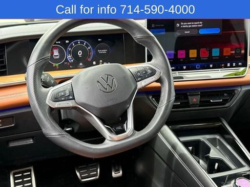 Used 2025 Volkswagen Tiguan SEL R-Line AWD/4WD image 20