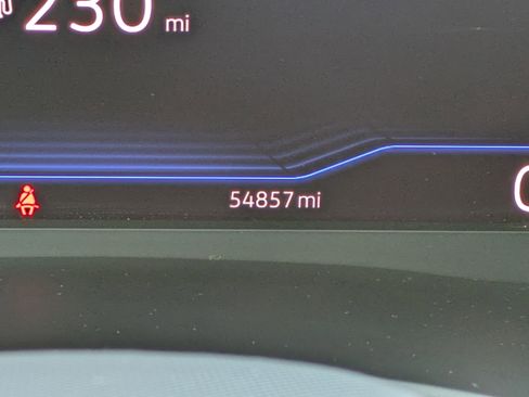 Used 2021 Volkswagen Atlas SEL image 28