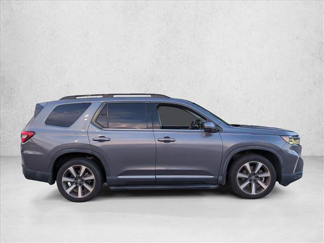 Used 2023 Honda Pilot Elite image 4