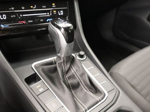 Used 2025 Volkswagen Jetta S FWD image 9