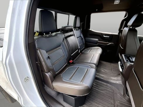 Used 2022 GMC Sierra 1500 Denali w/ Denali Premium Package AWD/4WD image 20