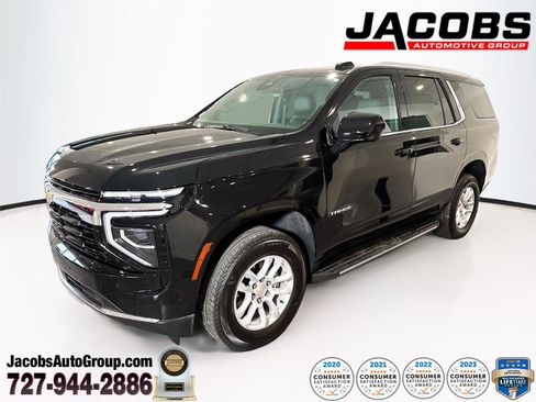 Used 2025 Chevrolet Tahoe LS image 1