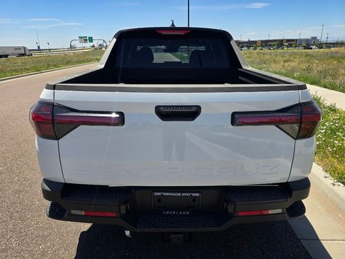 New 2026 Hyundai Santa Cruz SE AWD/4WD image 5