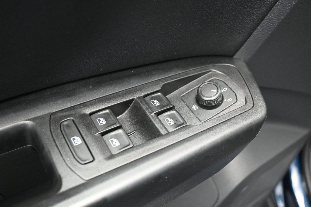 Used 2020 Volkswagen Atlas SE FWD image 13